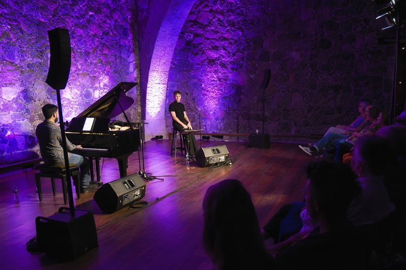 25 - Upanddown Festival - Enri Ive - 06-04-2025 - Alejandro Amador