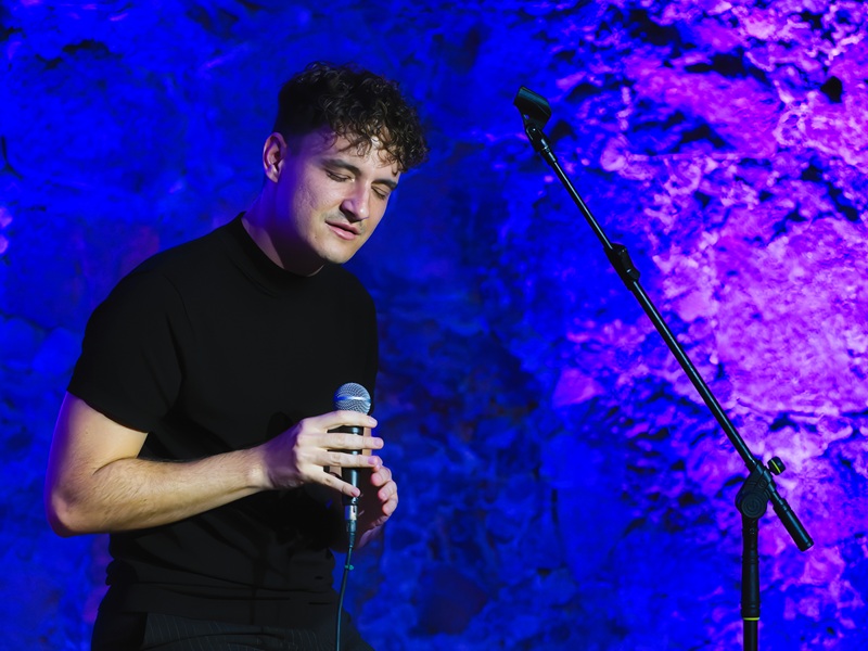 6 - Upanddown Festival - Enri Ive - 06-04-2025 - Alejandro Amador